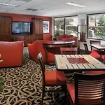 Great 1Bd Condo With Resort Amenities Take In All Reno Has To Offer